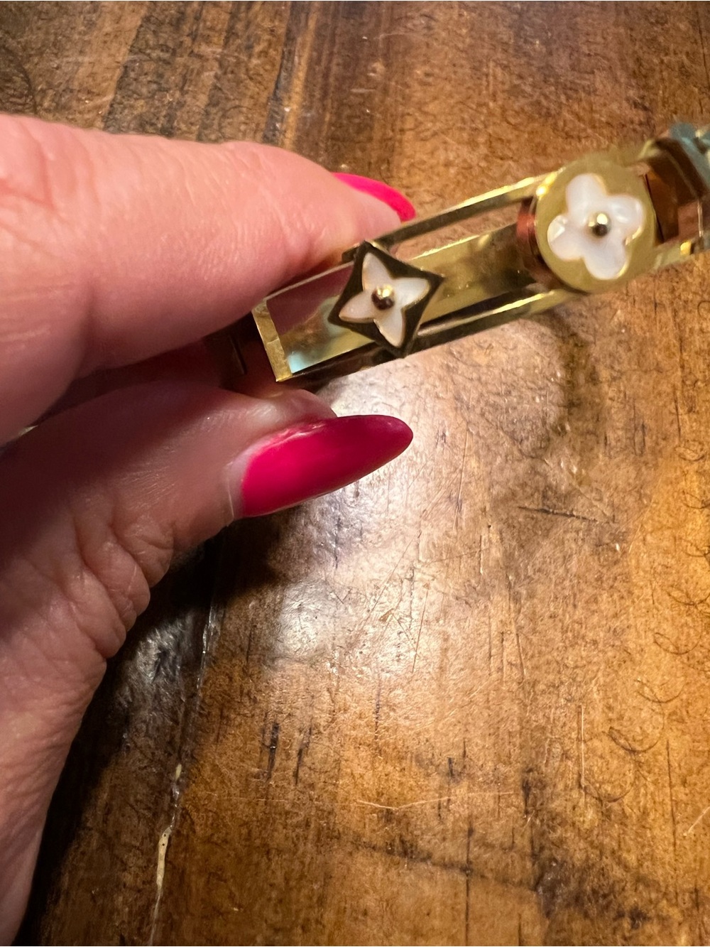 Louis Vuitton Gold-tone Monogram Cuff with Mother-of-Pearl Flowers - Picture 2 of 8